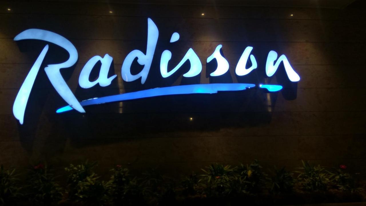 Отель Radisson Гвалиор Экстерьер фото